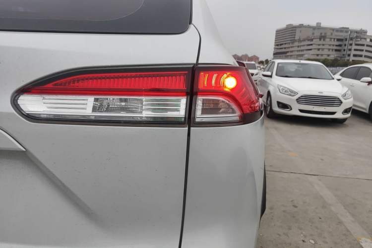 Used Toyota FRONTLANDER 2022 2.0L CVT Leading Edition
