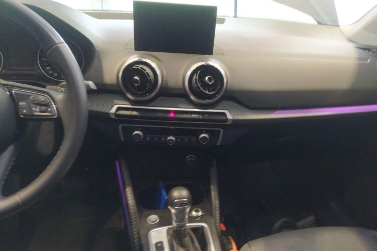 Used Audi Q2L 2024 35TFSI Fashionable and Elegant Version
