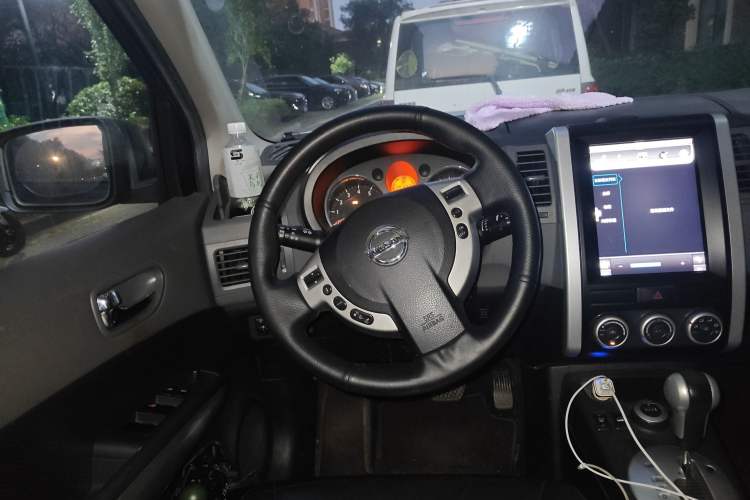 Used Nissan X-Trail 2010 2.5L CVT Luxury Edition 4WD

