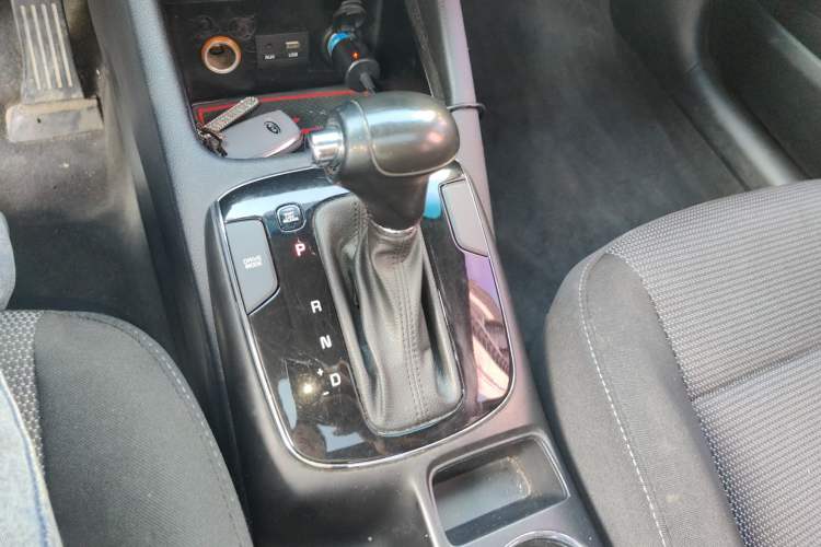 Used Kia K3 2016 1.6L Automatic GLS