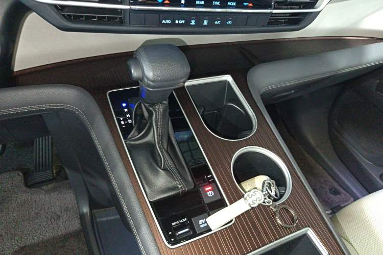 Used Toyota Sienna 2021 2.5L Hybrid Comfort Edition