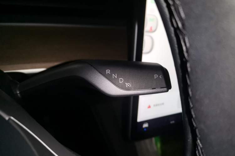 Used Tesla Model Y 2021 Standard Range Rear-Wheel Drive Version Gear Lever