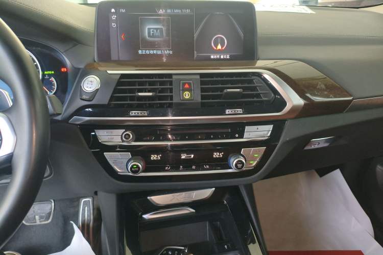 Used BMW X3 2018 xDrive30i Luxury Model M Sport Package China V