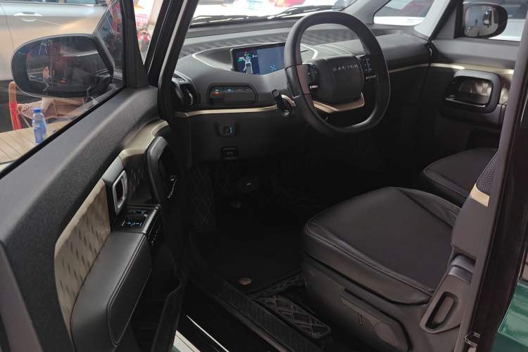 Used Baojun KiWi EV 2021 Designer Lithium Iron Phosphate
