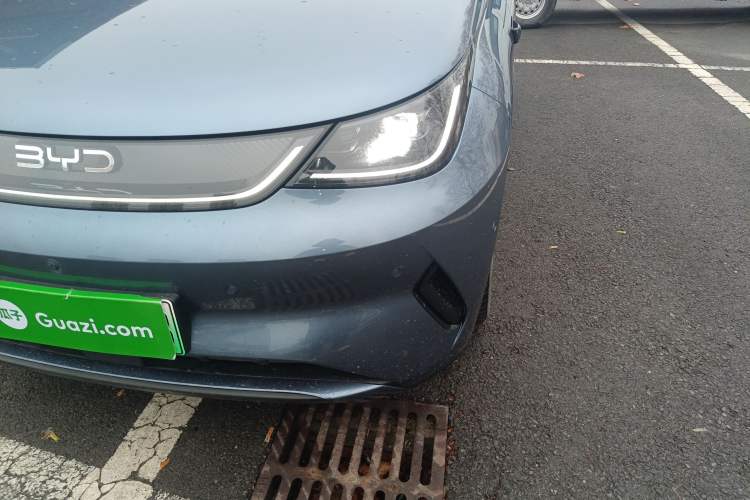 Used BYD Dolphin 2025 Intelligent Driving Version 410 km Fashion Edition
