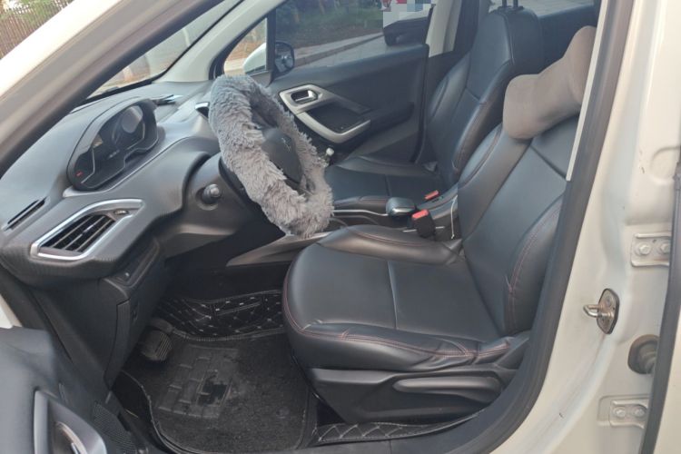 Used Peugeot 2008 2014 1.6L Automatic Fashion Edition Left Front Seat