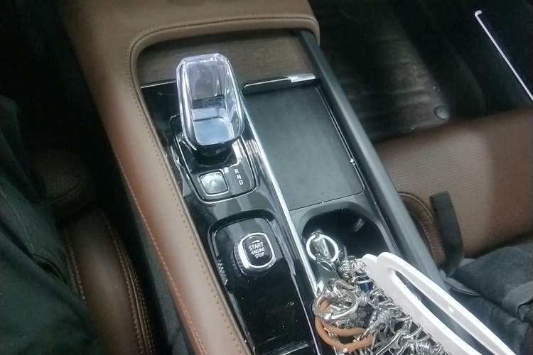 Used Volvo S90 2025 B5 Zhiya Luxury Edition
