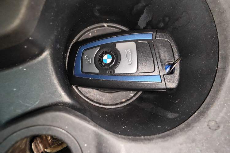 Used BMW 3 Series 2018 320i M Sport Night Edition
