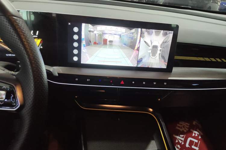 Used MG 5 Scorpio 2022 1.5T Trophy Sport Luxurious Edition