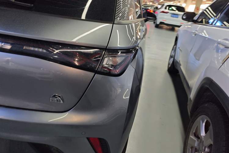 Used BYD Dolphin 2023 420 km Fashion Edition
