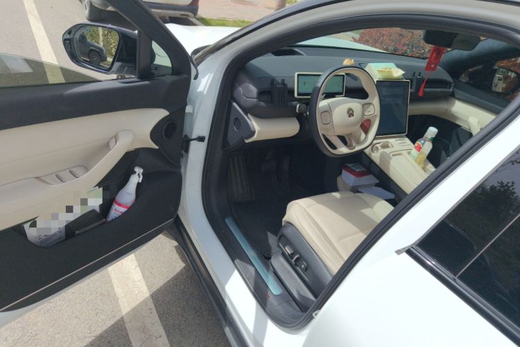 Used Nio ES6 2024 75 kWh
