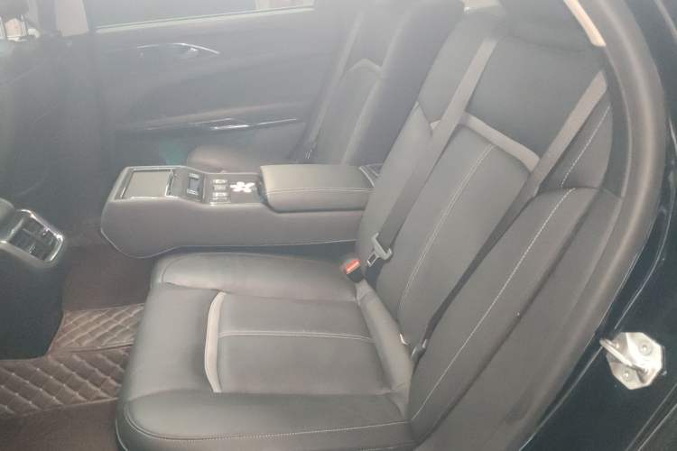Used Ford Taurus 2017 EcoBoost 245 Luxury Model
