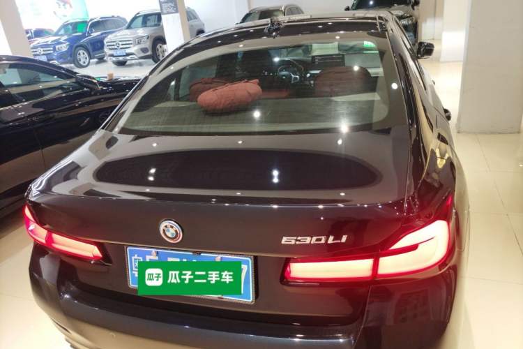 Used BMW 5 Series 2022 Restyled 530Li Luxury Edition M Sport Package Rear