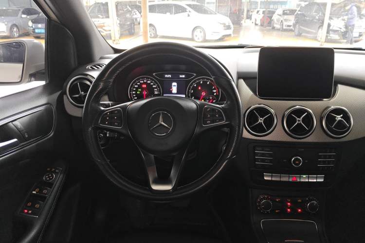 Used Mercedes-Benz B-Class 2018 B 200 Sport Edition