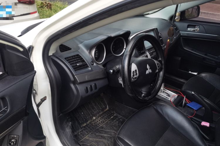 Used Mitsubishi Lancer EX 2011 Chasing Edition 1.8L CVT Limited Model
