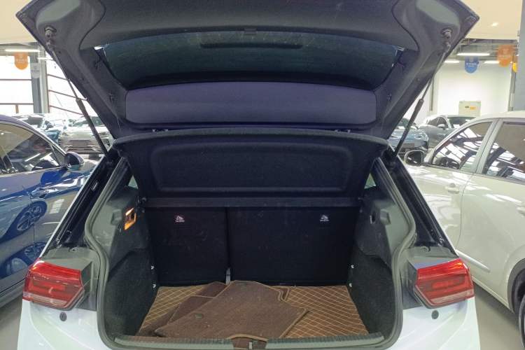Used Volkswagen ID.3 2021 Pure Edition Trunk