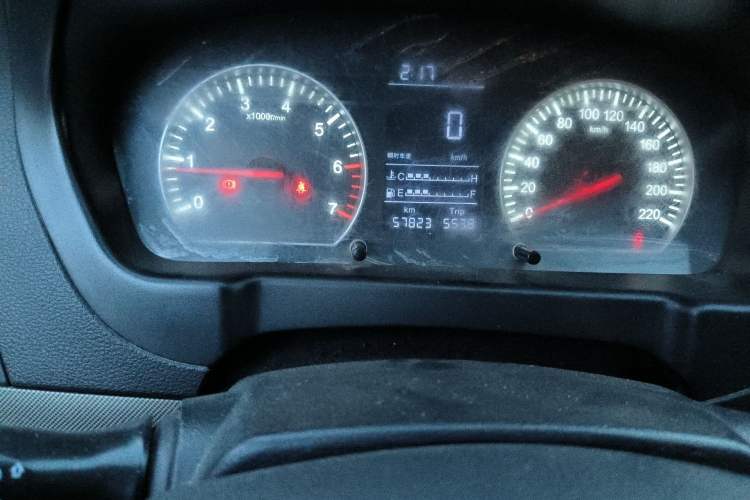 Used Foton Tunland 2018 2.4L E5 Two-Wheel Drive Elite Version 4G69S4M
