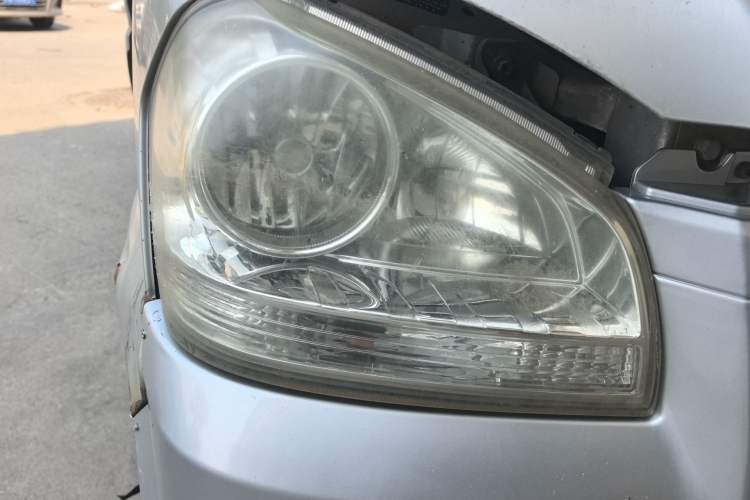 Used BAIC Weiwang 306 2011 1.3L base model 7 seats
