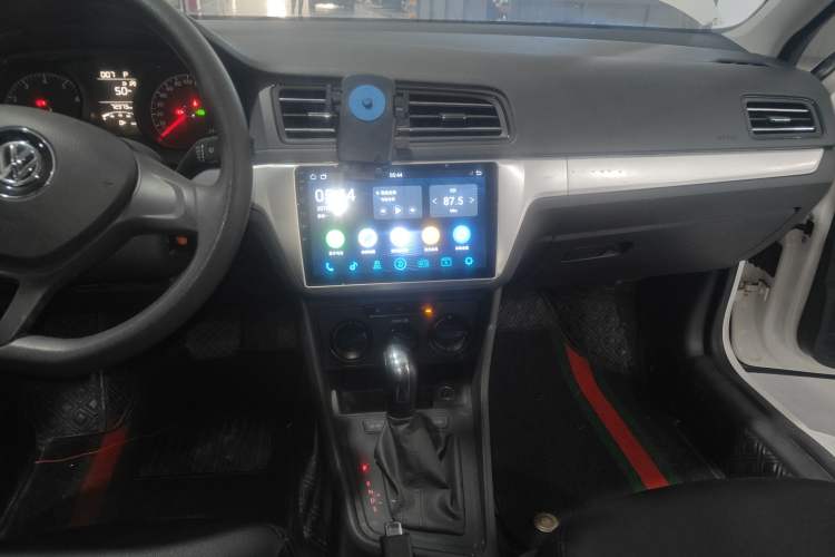 Used Volkswagen Lavida 2019 Lavida Start 1.5L Automatic Trendy Version China VI Standard Audio And AC Panel