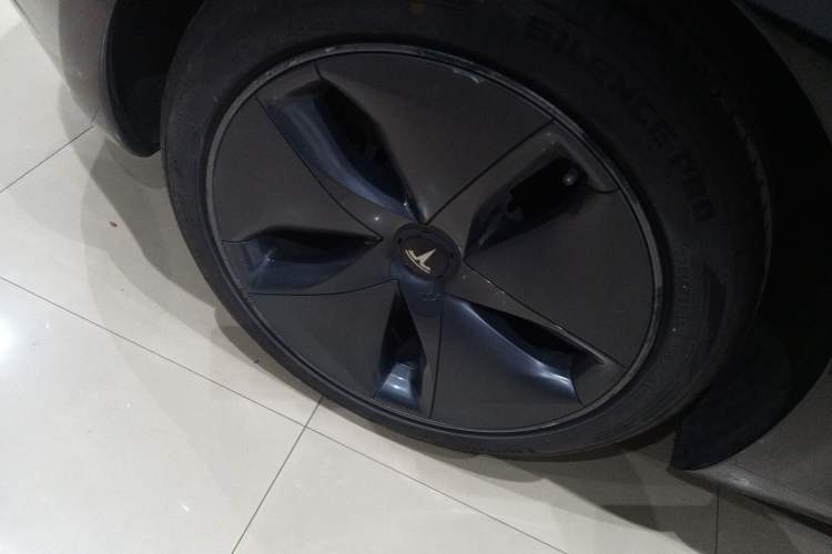 Used Tesla Model 3 2020 Refreshed Version Long-Range Rear-Wheel Drive
