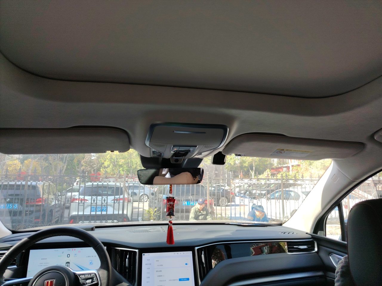Hongqi HS7 PHEV 2024 2.0T PHEV Four-Wheel Drive Flagship Edition 6 Seats — снимка 18