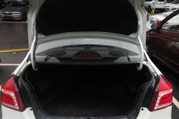 Used Geely Auto Diamond 2016 1.5L Manual Elite Edition
