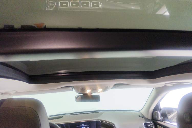 Used Mercedes-Benz GLE 2022 GLE 350 4MATIC Stylish Model
