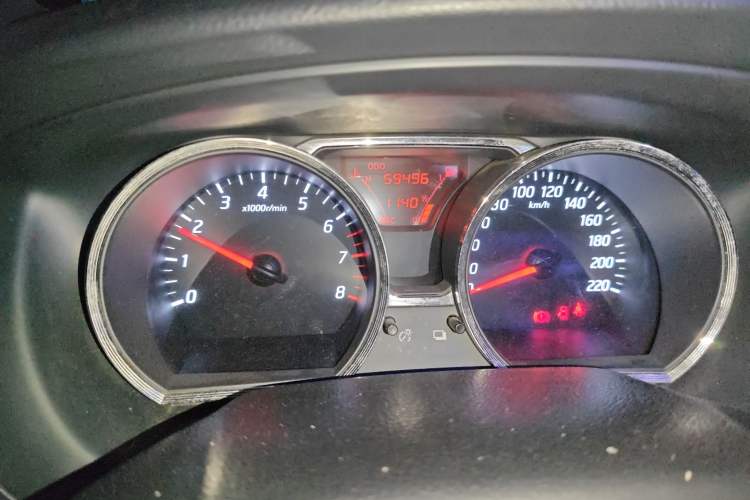 Used Nissan Livina 2013 1.6XE Manual Comfort Edition Instrument Cluster