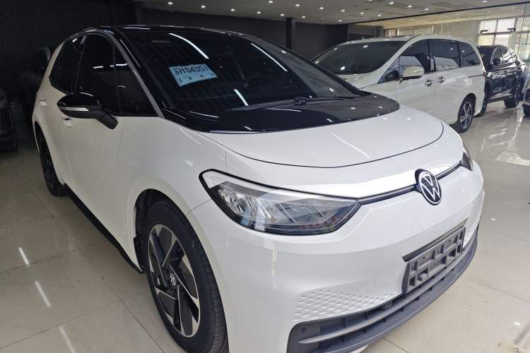 Used Volkswagen ID.3 2024 Outstanding Edition

