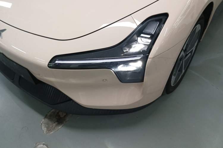 Used XPeng MONA M03 2024 620 with Ultra-Long Range
