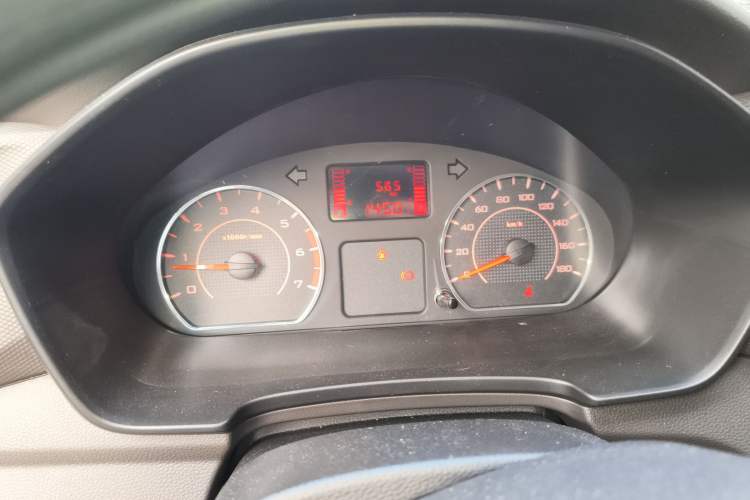 Used Wuling Hongguang V 2022 1.5L Jingqu Edition Electric-Assist LAR