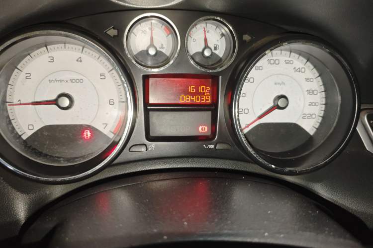 Used Peugeot 308 2012 1.6L Manual Fashion Edition