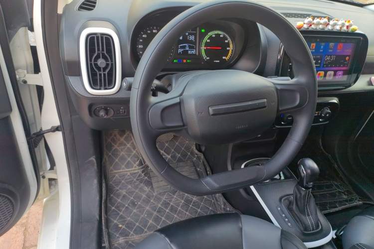 Used Roewe Clever 2022 311km QiQi BoBo Edition