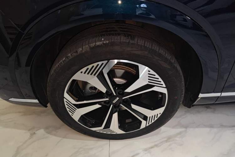 Used Wey Lanshan 2025 Four-Wheel Drive Max