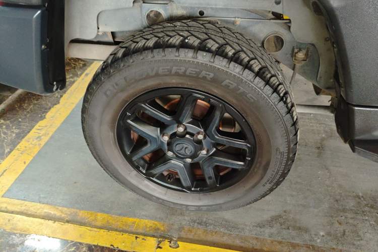 Used BAIC Off-Road BJ40 2017 40L 2.3T Automatic All-Wheel Drive Ring of the Tower Champion Edition
