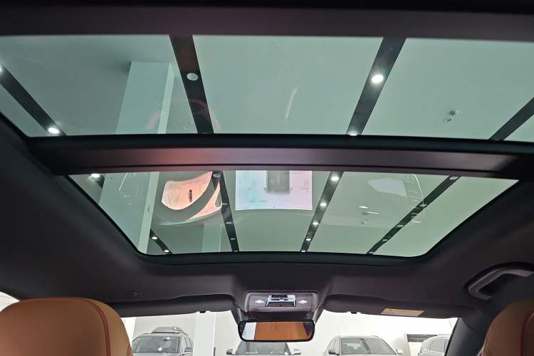 Used BYD Han 2023 EV Champion Edition 610KM All-Wheel-Drive Flagship Model
