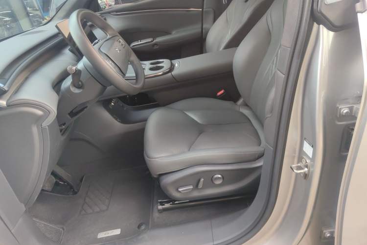 Used XPeng G7 2025 702 Max Left Front Seat