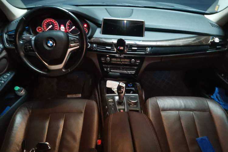 Used BMW X5 2018 xDrive28i
