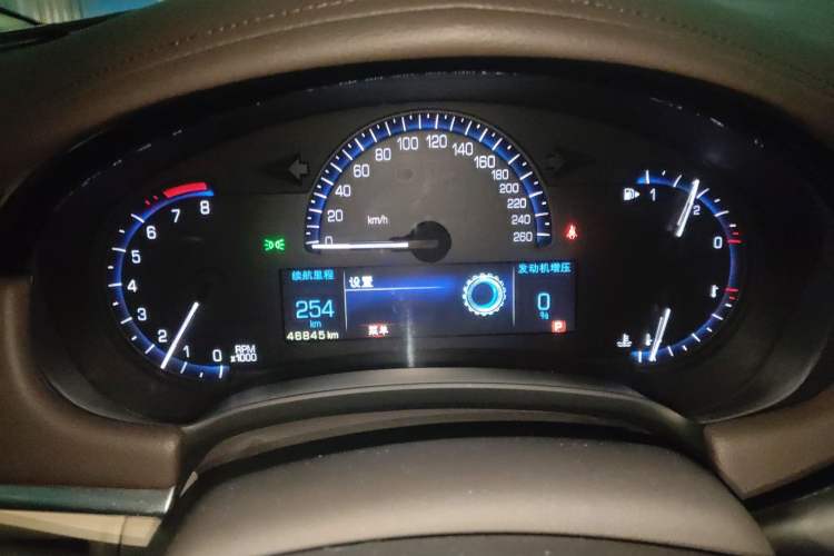 Used Cadillac XTS 2013 28T Luxury Model Instrument Cluster