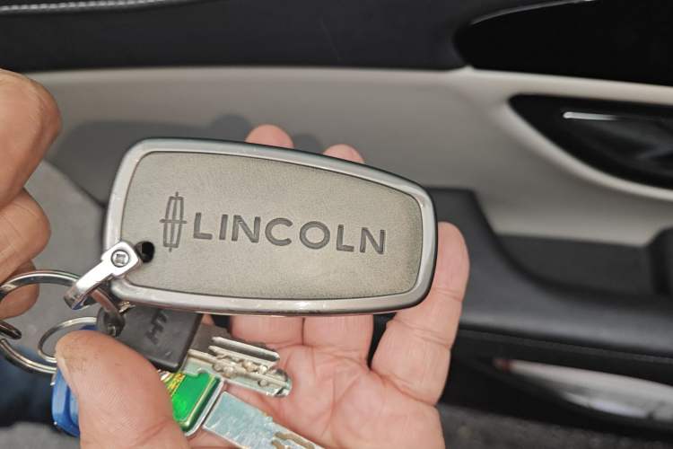 Used Lincoln Nautilus 2023 2.0T All-Wheel-Drive Luxury Hybrid Edition
