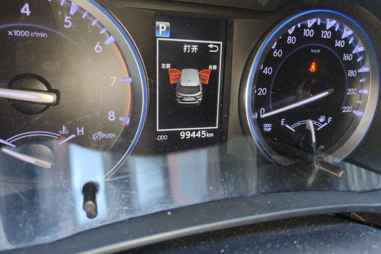 Used Toyota Highlander 2018 2.0T Four-Wheel Drive Prestige Version 7 Seats China VI Standard