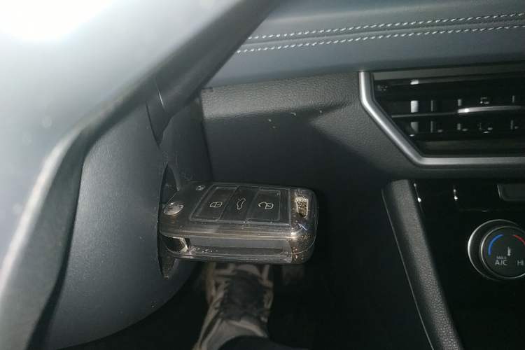 Used Volkswagen Sagitar 2024 200TSI DSG Flyover Edition
