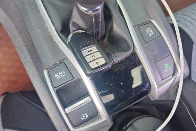 Used Honda Civic 2016 220TURBO Manual Luxury Edition
