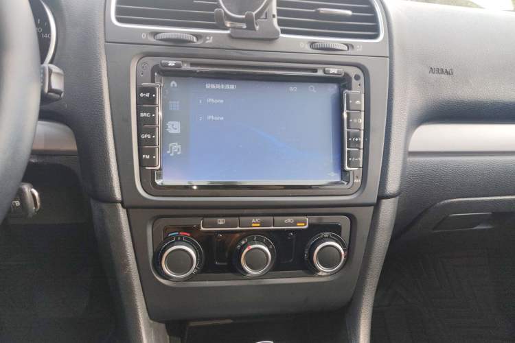 Used Volkswagen Golf 2012 1.6L Automatic Fashion Model