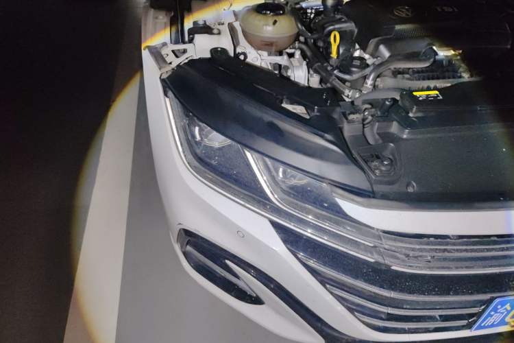 Used Volkswagen FAW-Volkswagen CC 2023 380TSI Striking Edition Right Front Headlight