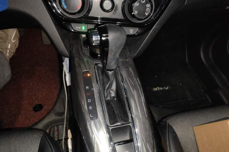 Used Honda XR-V 2019 1.5L CVT Comfort Version China VI Gear Lever