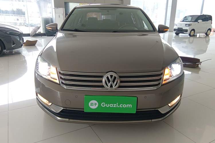 Used Volkswagen Magotan 2013 1.8TSI Luxury Model Front