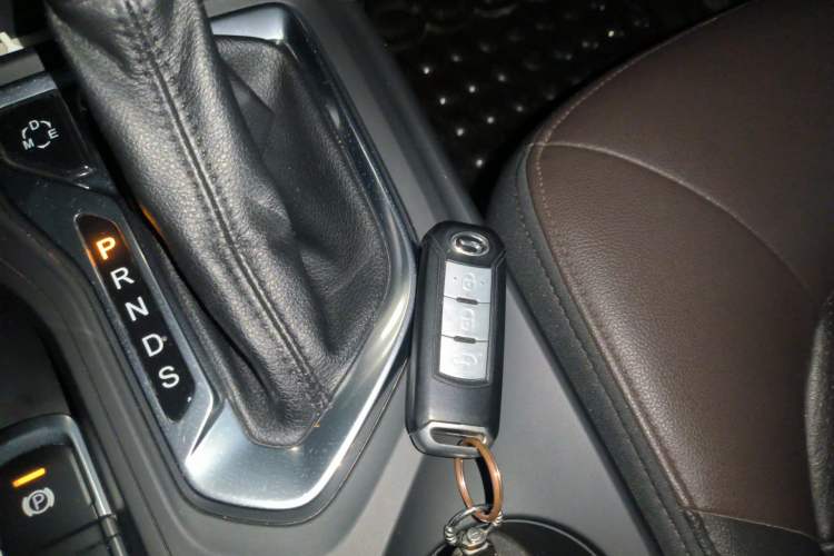 Used GAC Trumpchi GS4 2016 235T G-DCT Luxury Edition