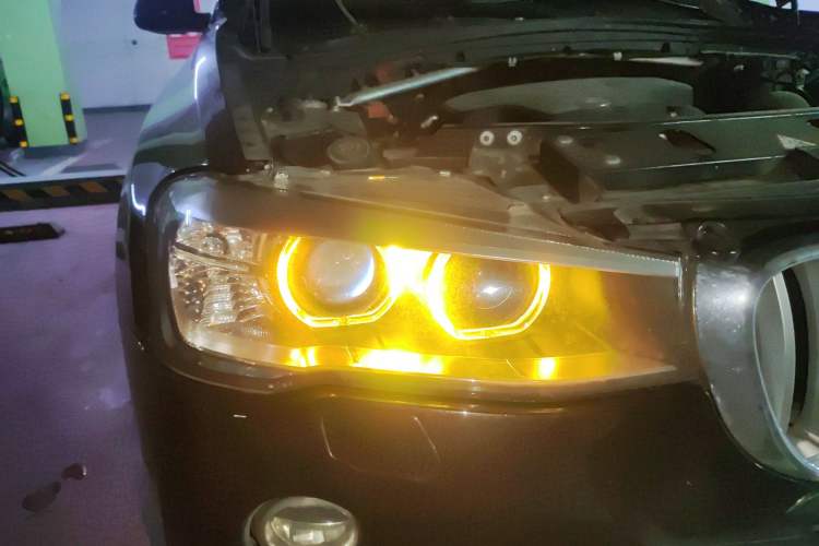 Used BMW X3 2014 xDrive20i X Design Package Right Front Headlight