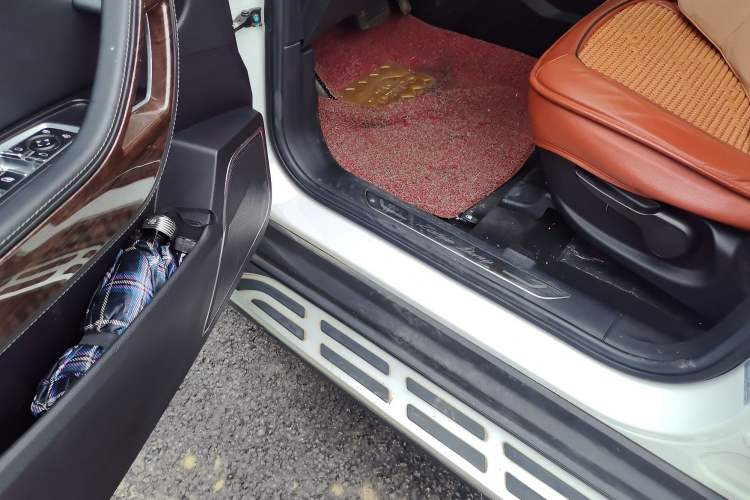 Used Zotye Domy X7 2017 1.8T DCT Prestige Model